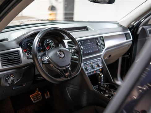 Used 2019 Volkswagen Atlas SE w/ Towing Package AWD/4WD image 20