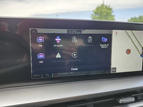 Used 2025 Kia Telluride S FWD image 8