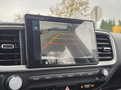 New 2026 Hyundai Venue SEL image 19