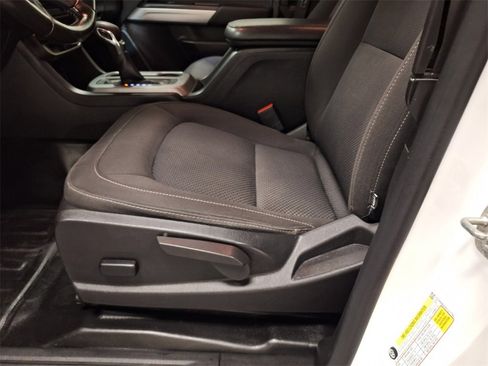 Used 2022 Chevrolet Colorado LT w/ Fleet Safety Package image 31