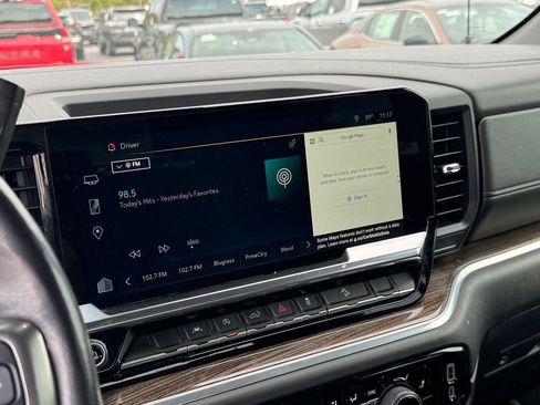 Used 2022 Chevrolet Silverado 1500 RST image 22