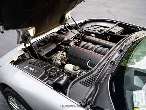Used 1999 Chevrolet Corvette Coupe w/ Performance Handling Pkg RWD image 24
