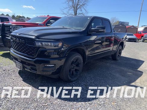 Used 2025 RAM 1500 Big Horn image 1