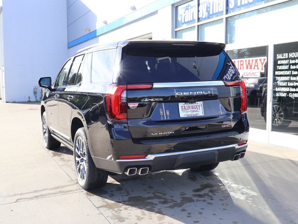 New 2026 GMC Yukon Denali w/ Denali Reserve Package AWD/4WD image 8