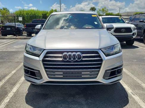 Used 2018 Audi Q7 3.0T Premium Plus w/ Premium Plus Package AWD/4WD image 2