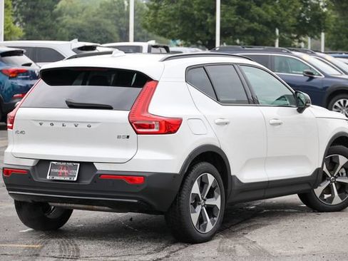 Certified 2026 Volvo XC40 B5 Plus AWD/4WD image 26