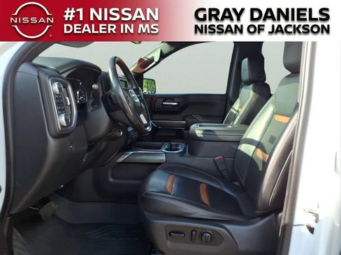 Used 2020 GMC Sierra 1500 AT4 w/ AT4 Premium Package AWD/4WD image 22