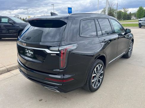 Used 2025 Cadillac XT6 Sport w/ Platinum Package AWD/4WD image 8
