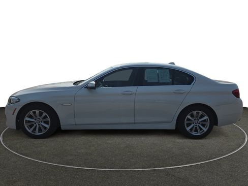 Used 2015 BMW 528i xDrive Sedan AWD/4WD image 2