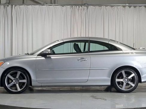 Used 2011 Volvo C70 T5 FWD image 5