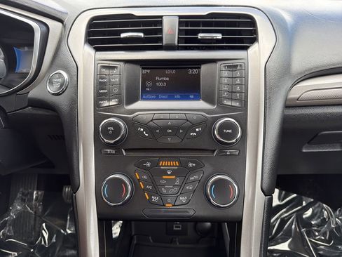 Used 2017 Ford Fusion S FWD image 20
