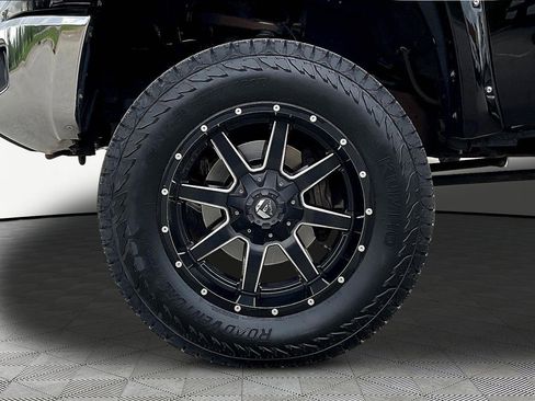 Used 2015 Toyota Tundra SR5 w/ SR5 Upgrade Package image 34