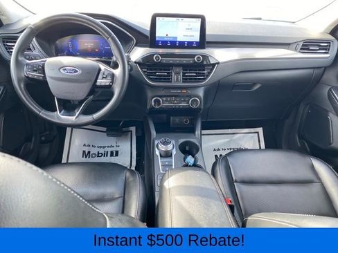 Used 2022 Ford Escape Titanium image 6