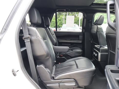 Used 2021 Ford Expedition XLT AWD/4WD image 35