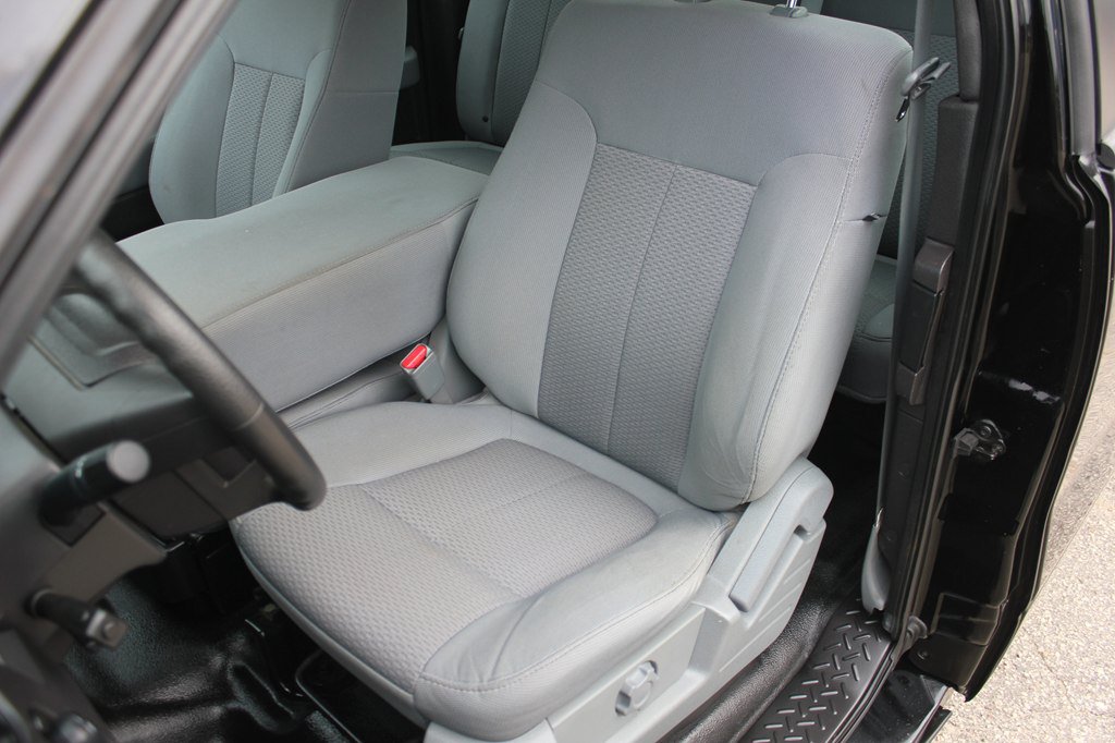 Used 2011 Ford F150 XL w/ HD Payload Pkg AWD/4WD image 28