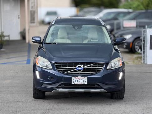 Used 2015 Volvo XC60 T5 AWD/4WD image 5