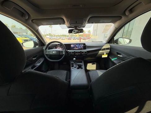 New 2026 Nissan Sentra SV w/ SV Convenience Package FWD image 28