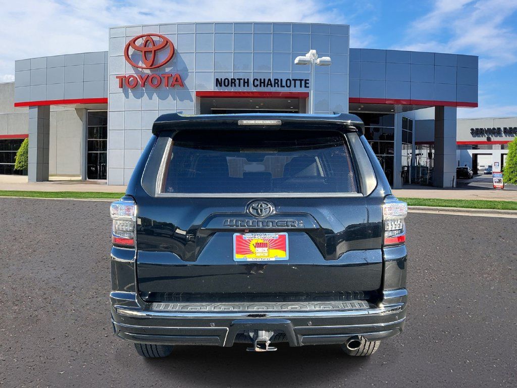 Used 2019 Toyota 4Runner Limited AWD/4WD image 6
