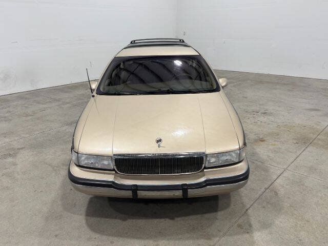 Used 1994 Buick Roadmaster Estate RWD image 4