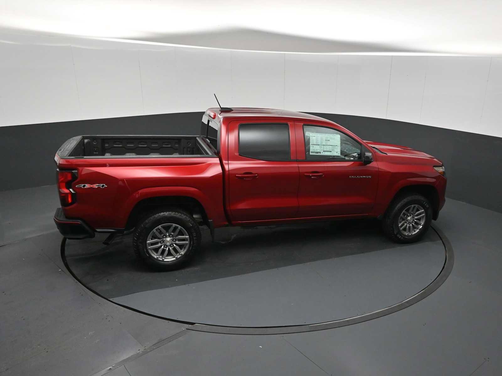 New 2026 Chevrolet Colorado LT w/ Advanced Trailering Package AWD/4WD image 17