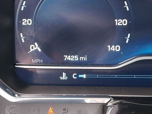 Used 2025 Chevrolet Silverado 2500 High Country w/ Technology Package image 20