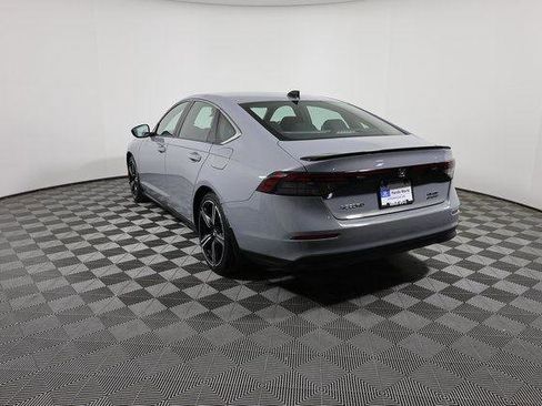 Used 2023 Honda Accord Sport image 7