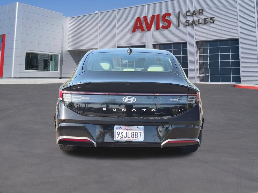 Used 2025 Hyundai Sonata SEL FWD image 7