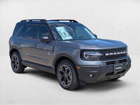New 2025 Ford Bronco Sport Outer Banks w/ Outer Banks Tech Package+ image 3