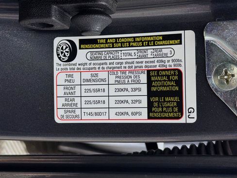 Used 2025 Subaru Forester Limited AWD/4WD image 42
