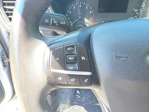 Certified 2022 Ford Escape SE w/ Convenience Package AWD/4WD image 16
