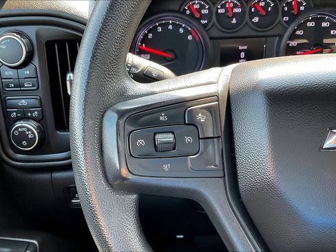Used 2022 Chevrolet Silverado 1500 Custom AWD/4WD image 14