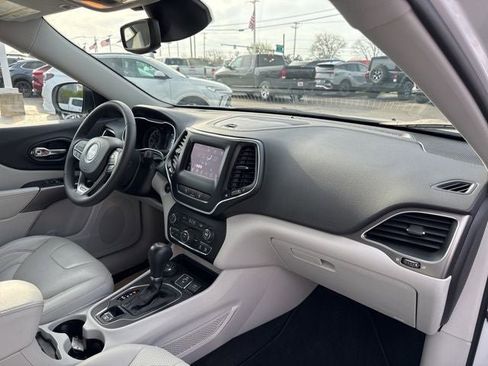 Used 2021 Jeep Cherokee Latitude Lux AWD/4WD image 27