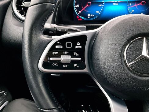Used 2022 Mercedes-Benz GLB 250 image 21