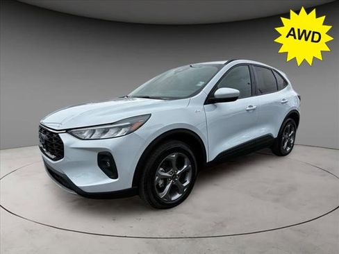 Used 2025 Ford Escape ST-Line Elite w/ Tech Pack #1 image 1