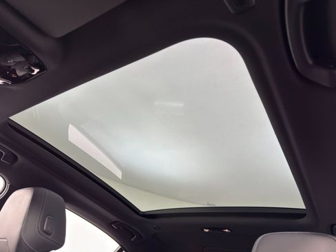 Used 2026 BMW 530i w/ M Sport Package image 12