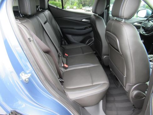 Used 2025 Buick Encore GX Sport Touring w/ Experience Buick Package FWD image 35