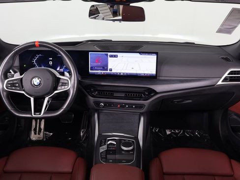 Used 2025 BMW M440i Convertible w/ Premium Package RWD image 9
