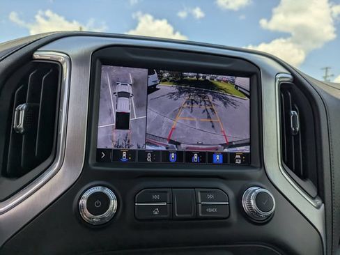 Used 2023 GMC Sierra 2500 SLT w/ SLT Premium Package AWD/4WD image 24