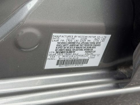 Used 2025 Nissan Versa S w/ Trunk Package FWD image 25