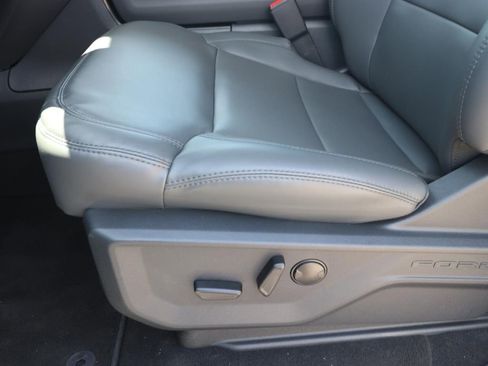 New 2026 Ford Expedition Max Active RWD image 19