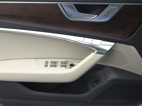 Used 2019 Audi A6 3.0T Premium w/ Convenience Package image 22