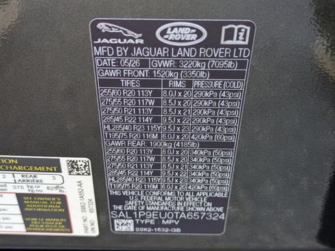 New 2026 Land Rover Range Rover Sport SE AWD/4WD image 31