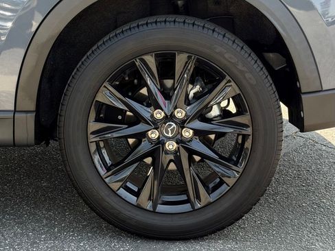 Used 2023 MAZDA CX-5 Carbon Edition image 17