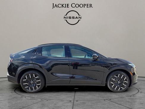 New 2026 Nissan Leaf Platinum+ image 6