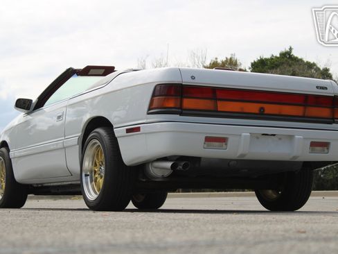 Used 1994 Chrysler LeBaron GTC image 5