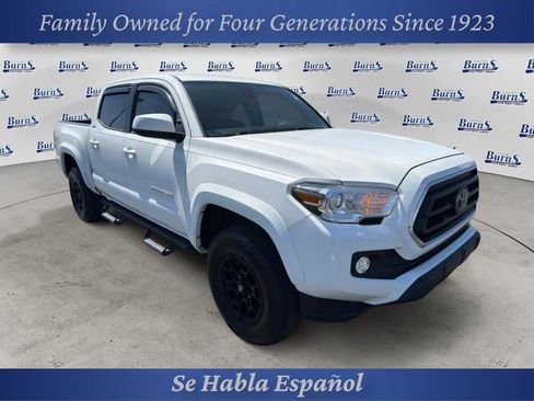 Used 2021 Toyota Tacoma SR5 RWD image 1