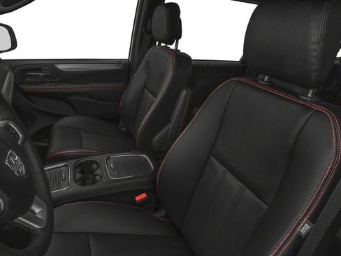 Used 2017 Dodge Grand Caravan GT FWD image 11