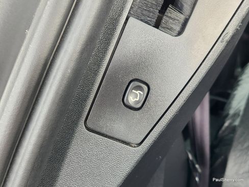 Used 2019 Dodge Grand Caravan GT FWD image 17