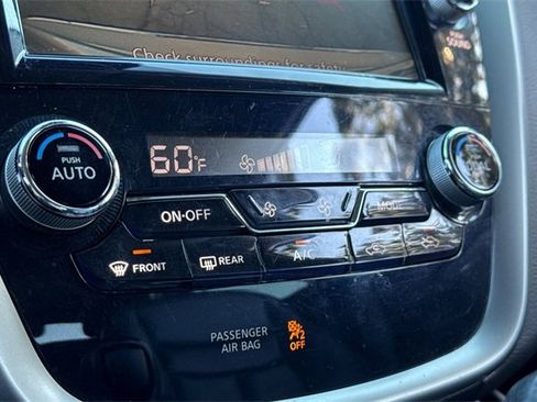 Used 2023 Nissan Murano SV image 28