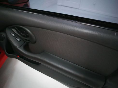 Used 1999 Pontiac Firebird Formula w/ Security Pkg image 24